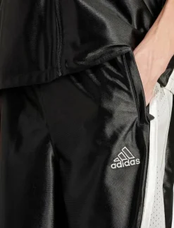 CUTLINE SHORT - Casual shorts