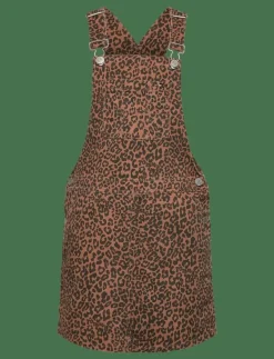 DUNGAREE DRESS DENIM LEOPARD AOP - Ärmlösa vardagsklänningar