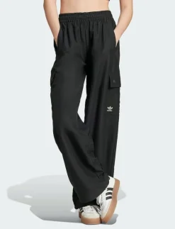 ESS WOVEN CARGO - Casual byxor