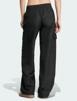 ESS WOVEN CARGO - Casual byxor