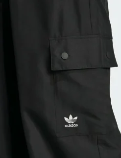 ESS WOVEN CARGO - Casual byxor