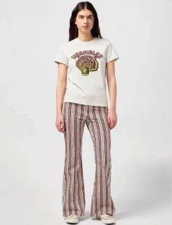 FIERCE FLARE - Utsvängda jeans