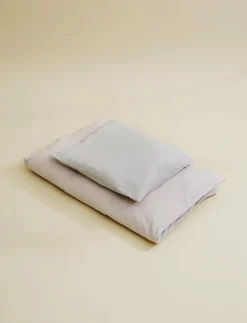 FUTURE BABY BED LINEN W. STRIPES - Påslakanset
