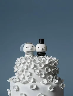 Hoptimist Wedding Groom - Skulpturer & Porslinsfigurer