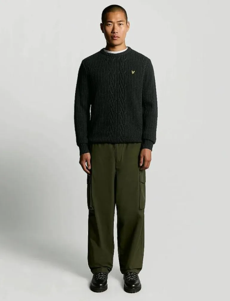 Ribbed Cable Knit Jumper - Rundhalsad
