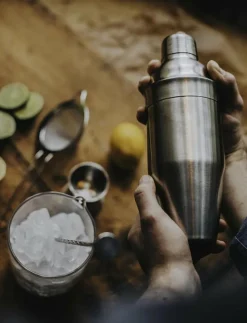 Shaker Shyla - Shakers