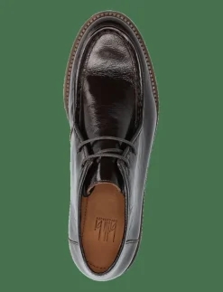 Shoes - Loafers
