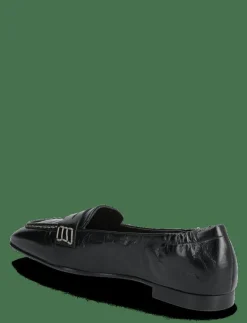 Shoes - Loafers