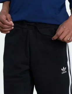SHORTS - Sportshorts