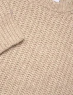 Soft Alpaca Sweater - Stickat