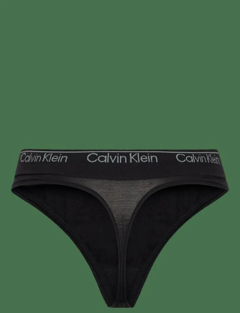 THONG - String
