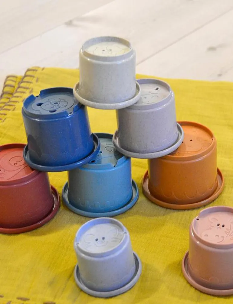 Wheat Straw Stacking Cups, 8 pcs. - Stapelbara klossar